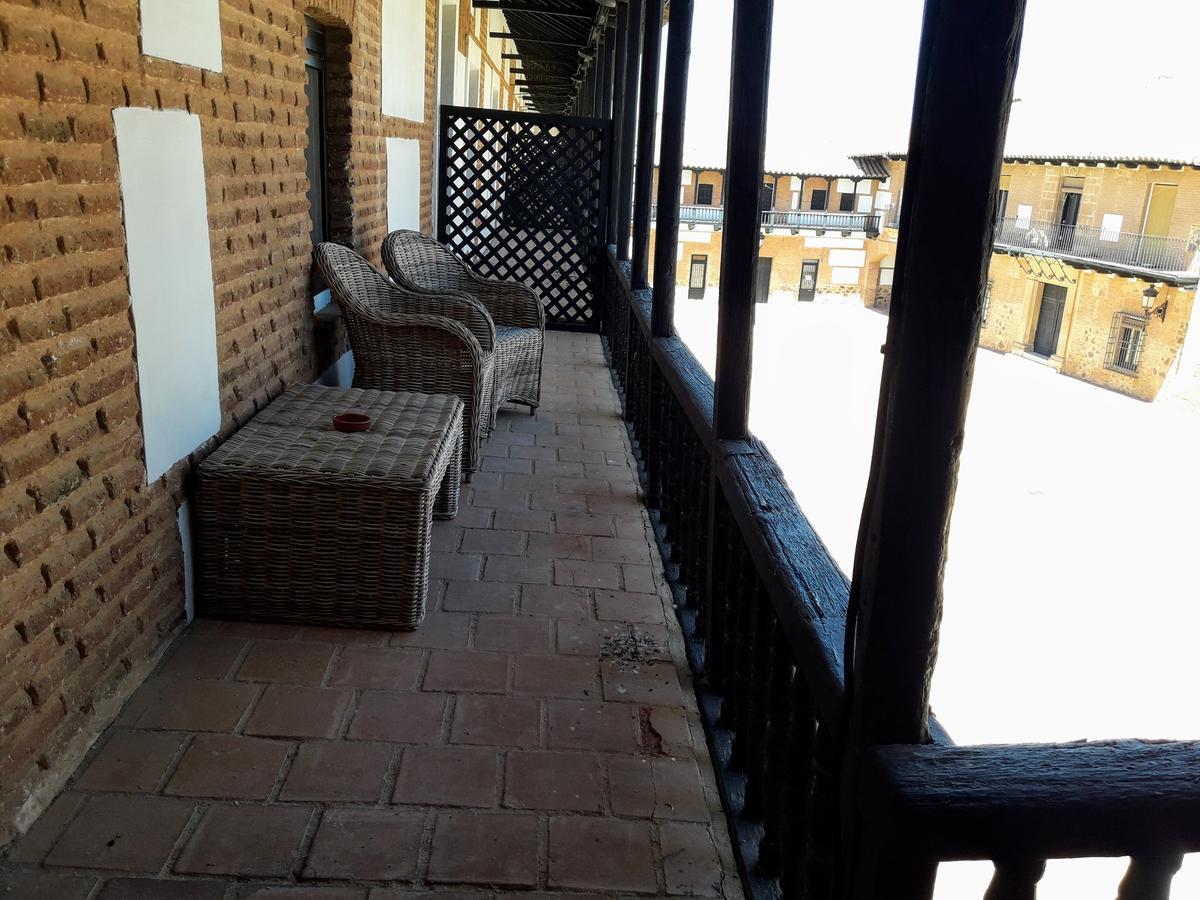 Hospederia Santa Elena Hotel San Carlos del Valle Exterior photo
